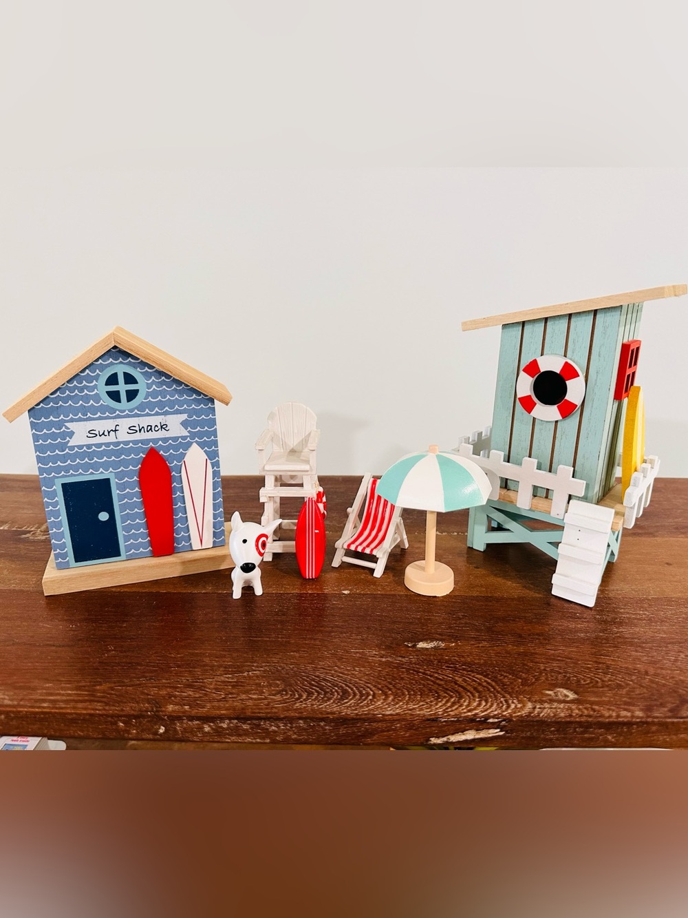 Target Bullseye Dog Surfboard Mini Summer Beach Lifeguard Chair & Surf Shack Set